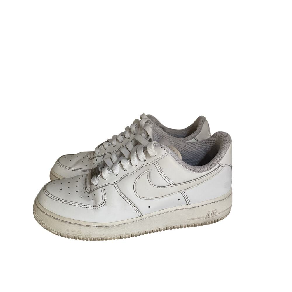 Nike Air Force 1 ’07 White Women’s Size 8 Leather Sneakers DD8959-100
